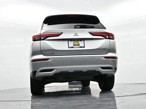 Used 2024 Mitsubishi Outlander SE image 20