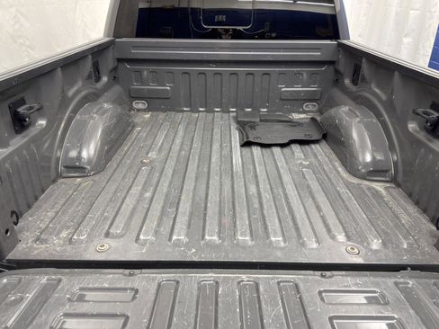 Used 2018 Ford F150 Raptor w/ Equipment Group 802A Luxury image 11