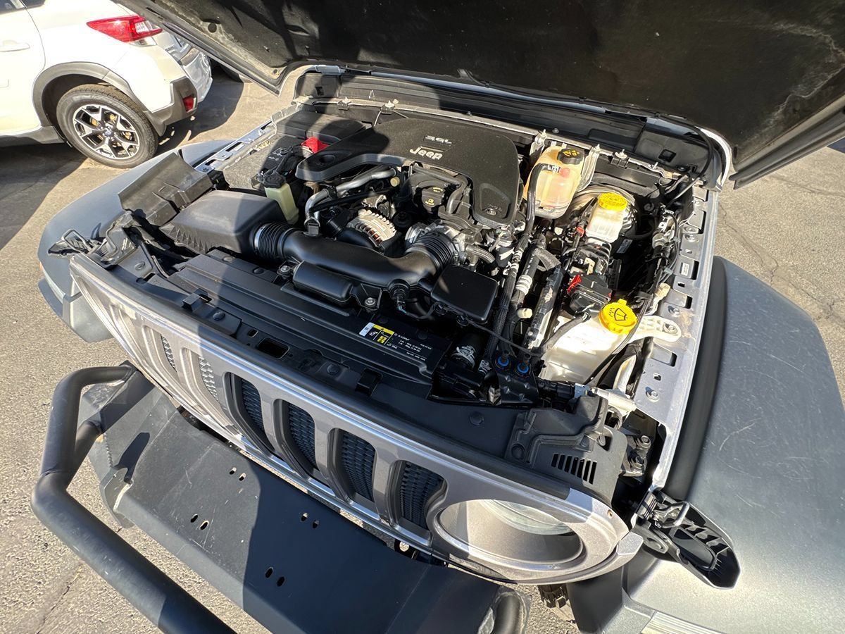 Used 2018 Jeep Wrangler Unlimited Rubicon w/ LED Lighting Group AWD/4WD image 31