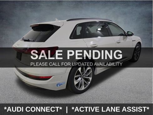Used 2021 Audi e-tron Premium Plus w/ Premium Plus Package image 5