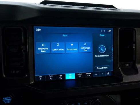 Used 2025 Ford Bronco Badlands image 71