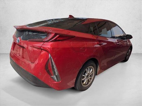 Used 2019 Toyota Prius Prime Advanced FWD image 4