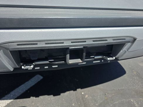 Used 2017 GMC Yukon SLT RWD image 20