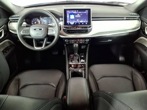 Used 2024 Jeep Compass Limited AWD/4WD image 12