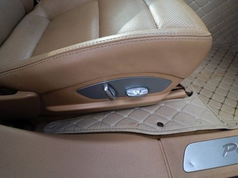 Used 2012 Porsche Panamera 4 image 33