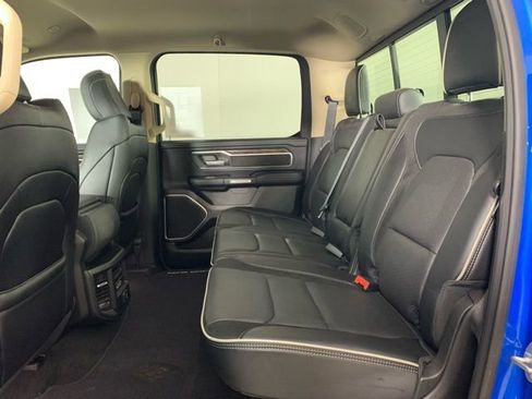 Used 2020 RAM 1500 Laramie image 24