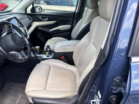 Used 2023 Subaru Ascent Limited w/ Technology Package AWD/4WD image 9