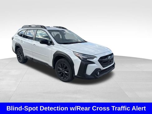 Used 2023 Subaru Outback Onyx Edition image 9
