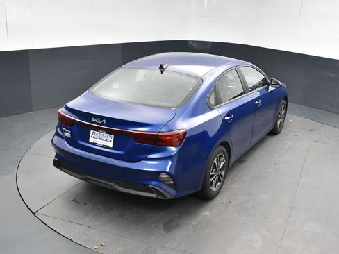 Used 2024 Kia Forte LXS image 32