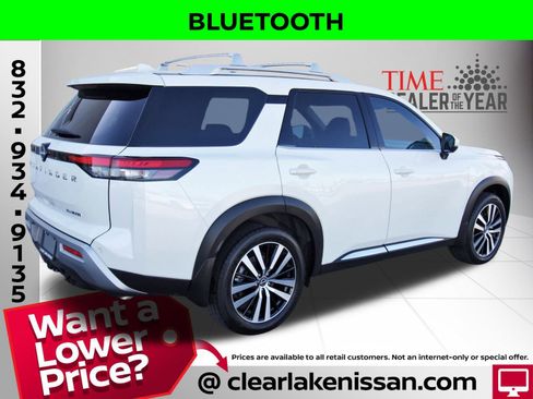Used 2023 Nissan Pathfinder Platinum w/ Cargo Package image 7