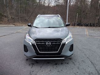 Used 2023 Nissan Kicks SV video 2