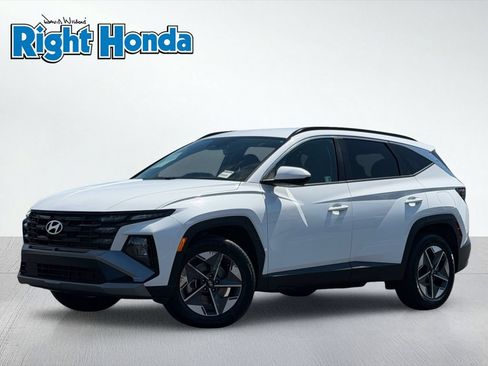 Used 2025 Hyundai Tucson SEL AWD/4WD image 2