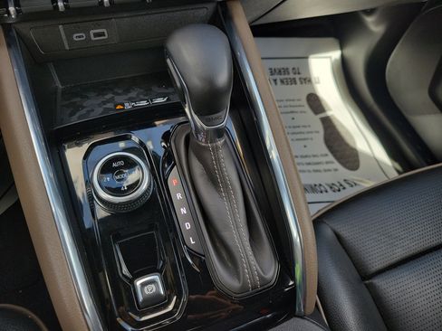 Certified 2023 GMC Canyon Denali AWD/4WD image 27