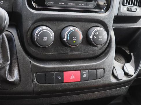 Used 2019 RAM ProMaster 2500 image 17