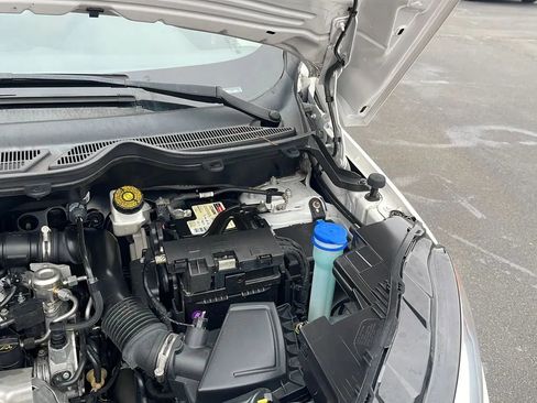 Used 2021 Ford EcoSport SE w/ SE Convenience Package image 29