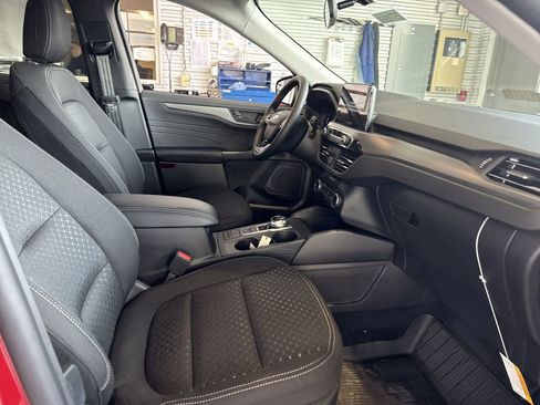 New 2025 Ford Escape Active w/ Cold Weather Package image 11