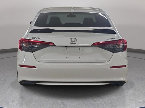 Used 2023 Honda Civic Sport image 8