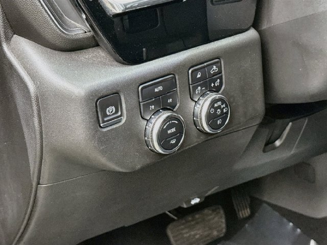 Used 2024 GMC Sierra 1500 SLT AWD/4WD image 11