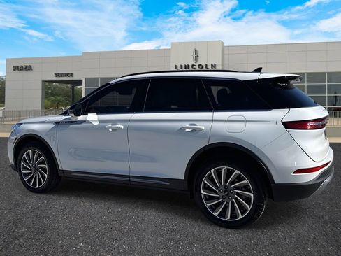 New 2026 Lincoln Corsair Reserve image 5