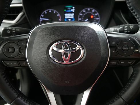 Used 2024 Toyota Corolla Cross AWD Hybrid image 25
