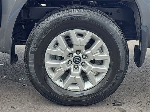 Used 2023 Nissan Frontier SV w/ SV Convenience Package AWD/4WD image 35
