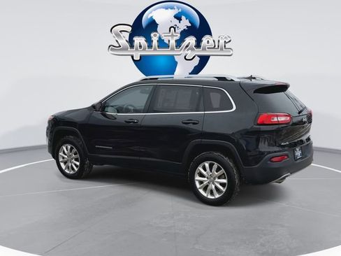 Used 2016 Jeep Cherokee Limited image 7