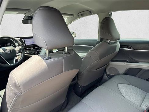 Certified 2023 Toyota Camry LE FWD image 17