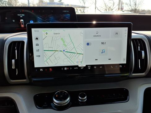 Used 2025 Ford Expedition Max Active image 26