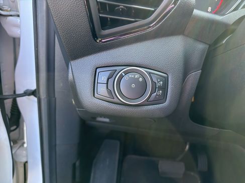 Used 2018 Ford Escape SEL AWD/4WD image 14
