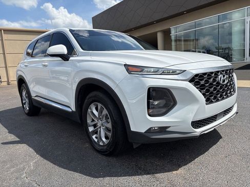 Used 2020 Hyundai Santa Fe SEL FWD image 3