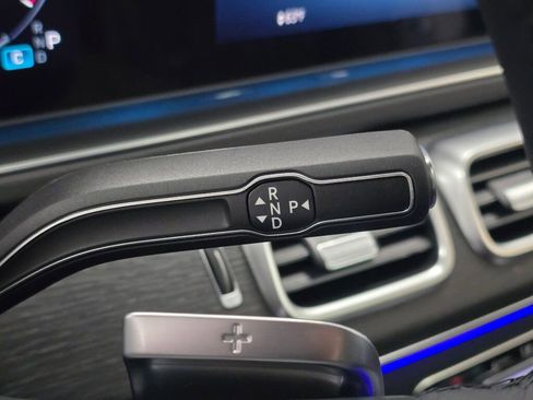 New 2026 Mercedes-Benz GLS 450 4MATIC image 16