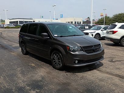 Used 2016 Dodge Grand Caravan SXT