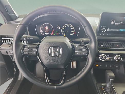Used 2025 Honda Civic Sport image 10