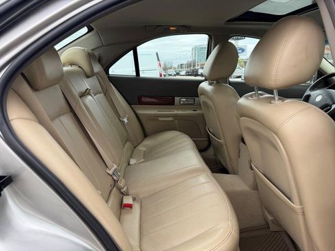 Used 2006 Lincoln LS image 11