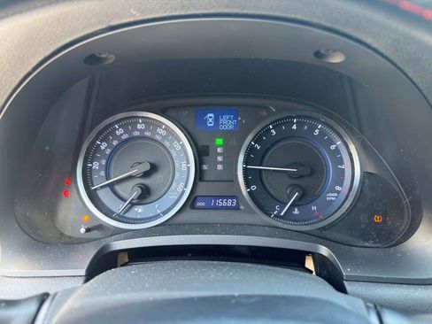 Used 2011 Lexus IS 250 w/ Premium Pkg Value Edition image 16