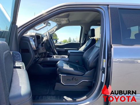 Used 2024 Ford F250 Lariat image 7