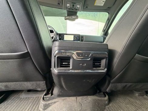 Used 2023 Chevrolet Silverado 1500 LTZ image 19