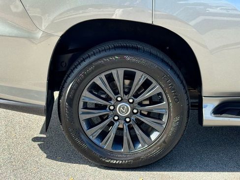 Used 2022 Lexus GX 460 Premium image 47