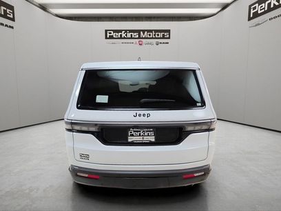 New 2026 Jeep Grand Wagoneer 4WD