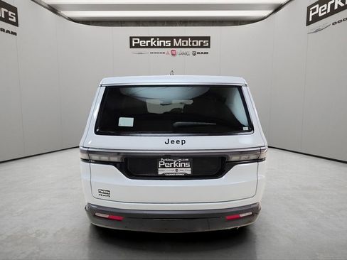 New 2026 Jeep Grand Wagoneer 4WD image 4