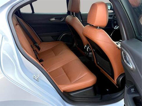 Used 2022 Alfa Romeo Giulia Ti image 28