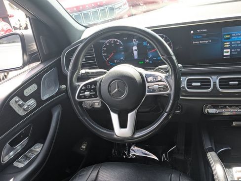 Certified 2020 Mercedes-Benz GLS 450 4MATIC image 3
