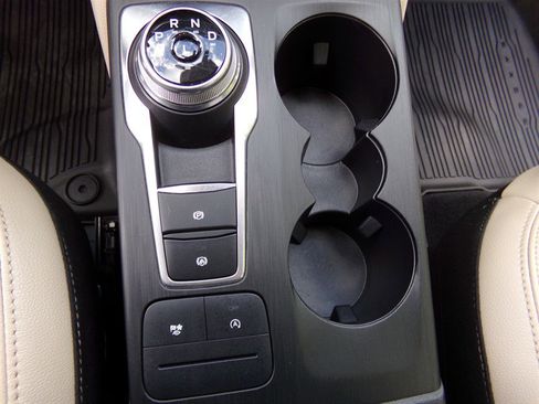 Used 2022 Ford Escape SEL w/ Technology Package AWD/4WD image 33