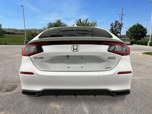 New 2026 Honda Civic Sport Touring image 4