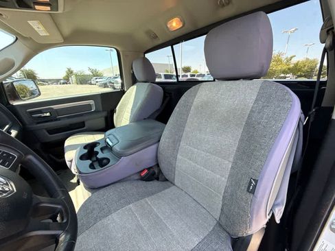 Used 2014 RAM 1500 Express RWD image 13