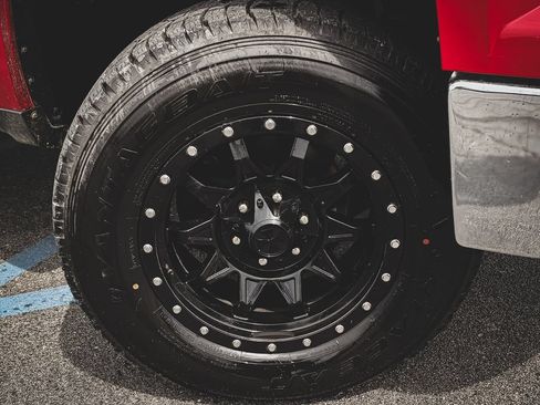 Used 2014 Chevrolet Silverado 1500 LT w/ All Star Edition AWD/4WD image 32