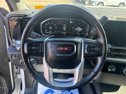 Certified 2022 GMC Sierra 1500 Elevation w/ LPO, Elevation Black Package image 18