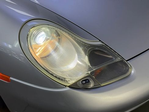 Used 2001 Porsche 911 Cabriolet image 14