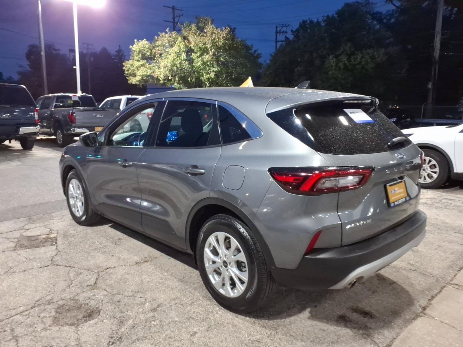 Certified 2023 Ford Escape Active w/ Cold Weather Package FWD image 5
