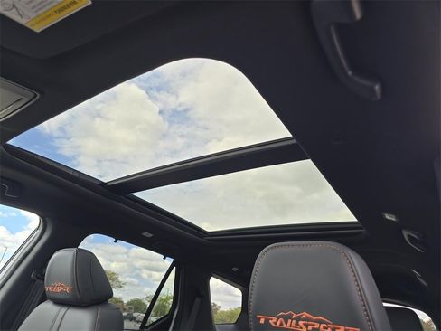 New 2025 Honda Pilot TrailSport image 3